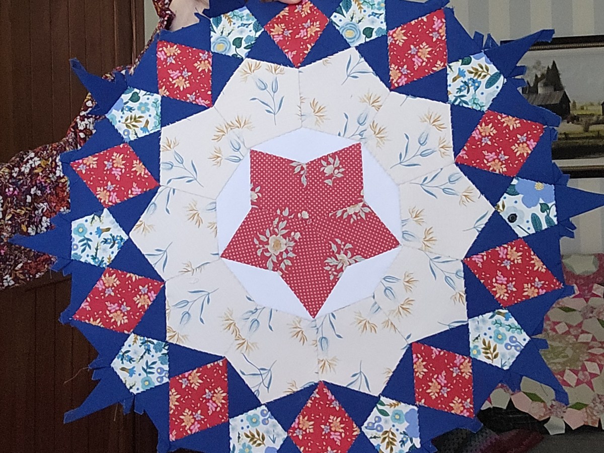 Rouge, bleu, aiguilles et petits&nbsp;papiers